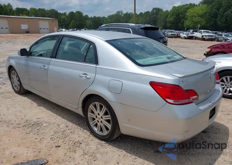 2007 Toyota Avalon Limited z USA, uszkodzony, nr VIN 4T1BK36B17U253744